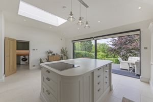 Photo 10- click for photo gallery